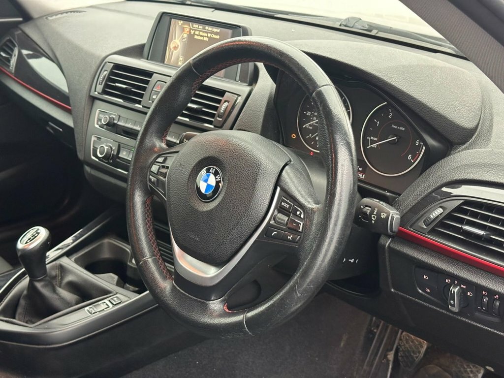 BMW 1 Series 2L Sport LO64MVS Black #6