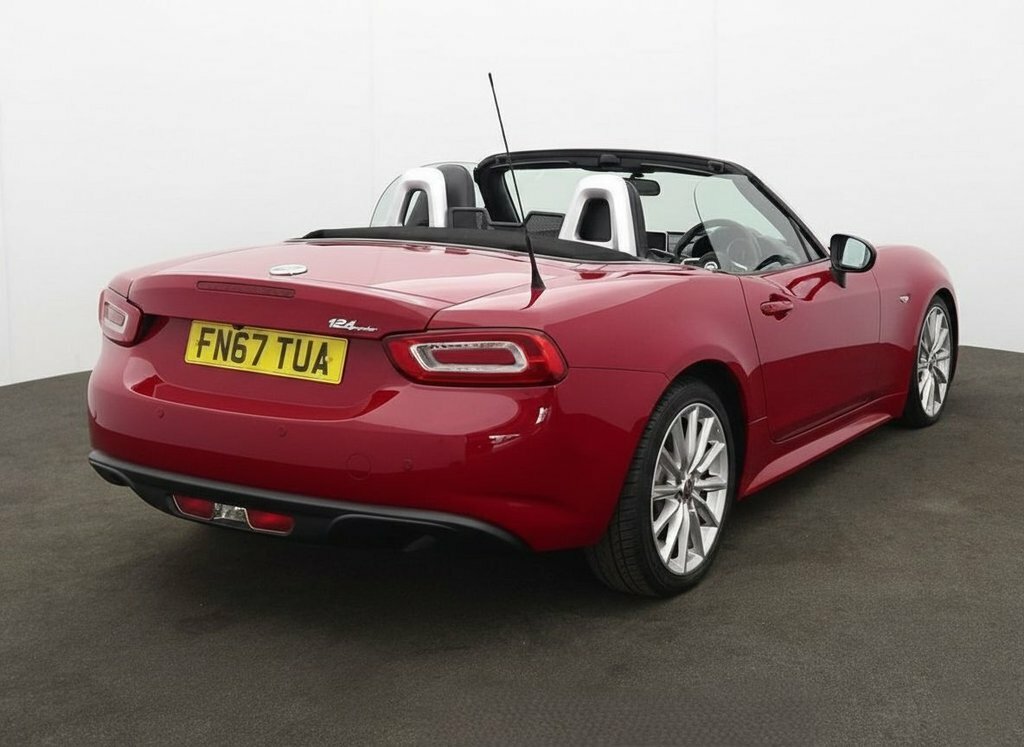 Fiat 124 Spider 1.4L Lusso Red #6