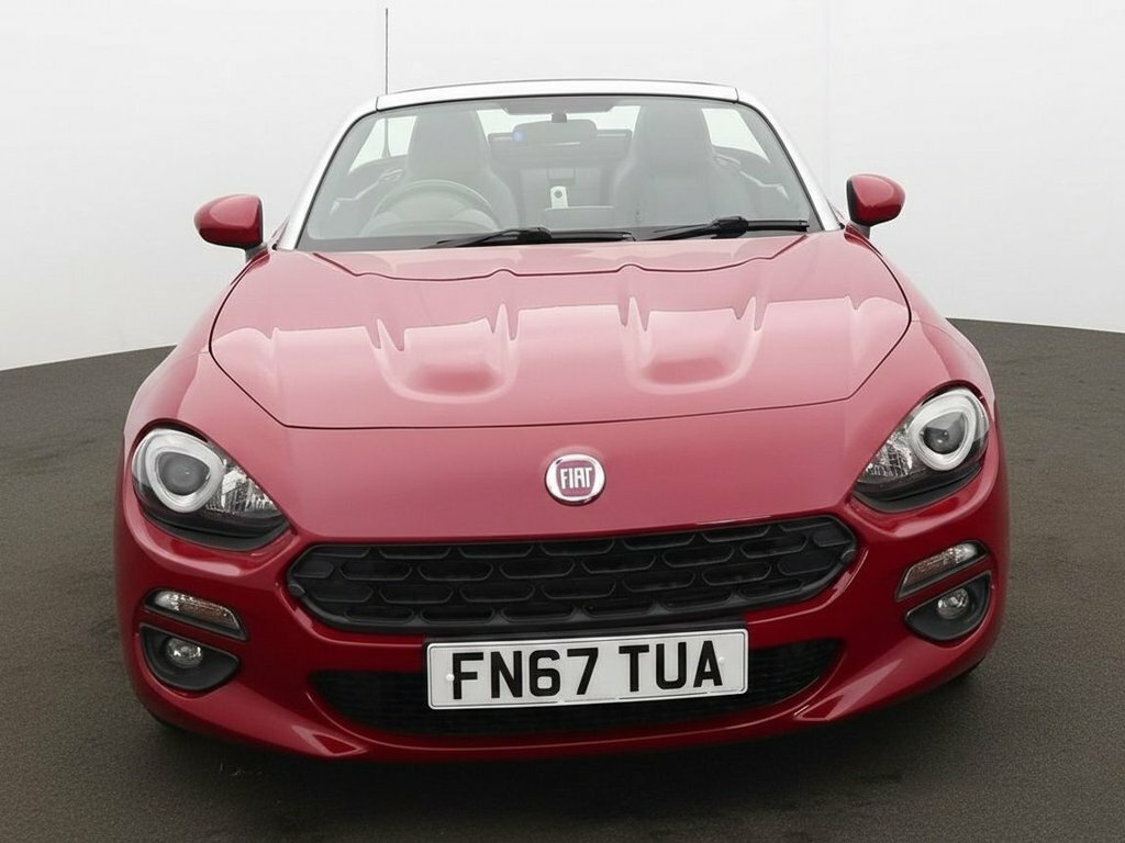 Fiat 124 Spider 1.4L Lusso Red