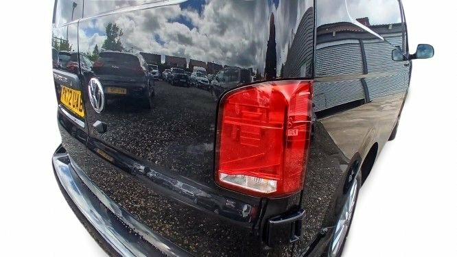 Volkswagen Transporter 2L Highline PK72UAB Black #3