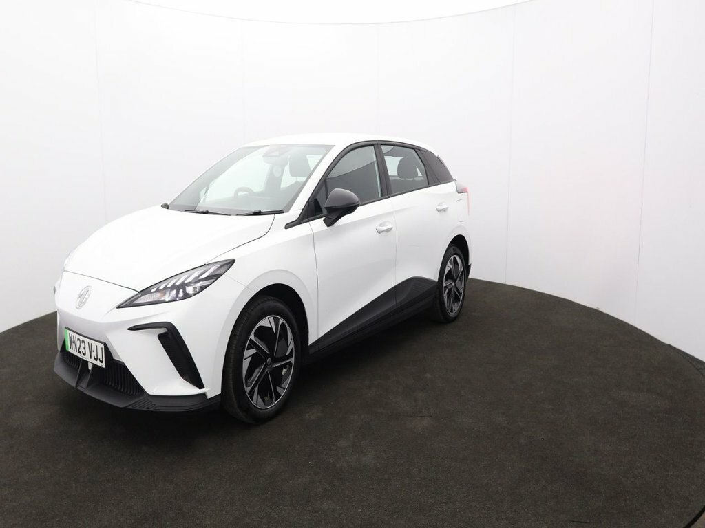 MG MG4 Hatchback WN23VJJ White #2