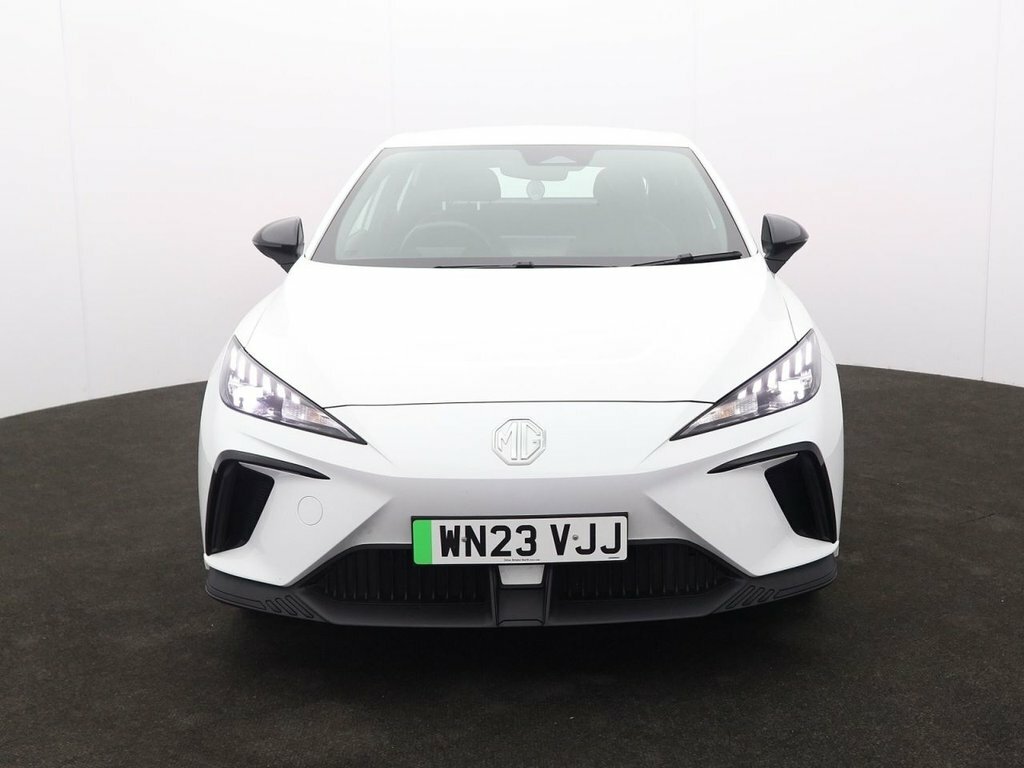 MG MG4 Hatchback White
