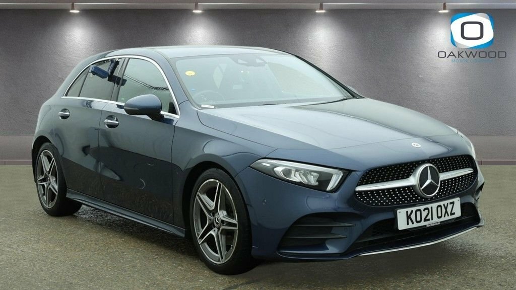 Mercedes-Benz A Class 2L Amg Line Blue