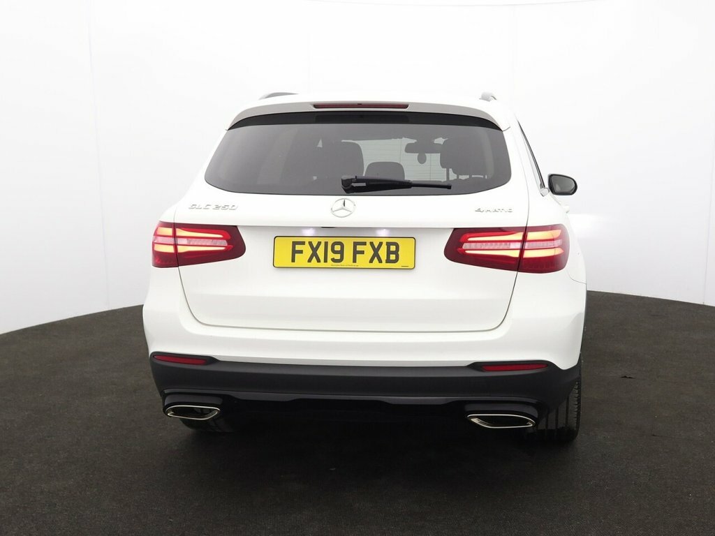 Mercedes-Benz GLC Class 2L Urban Edition FX19FXB White #6