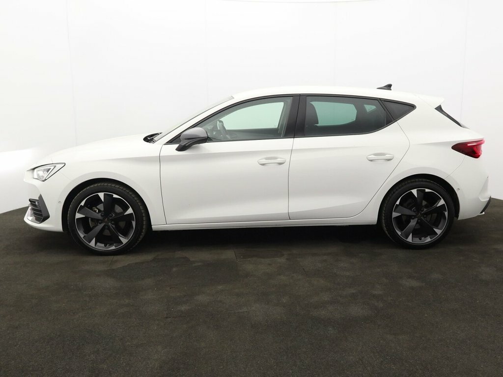 Cupra Leon 1.5L V1 YH24KLL White #4