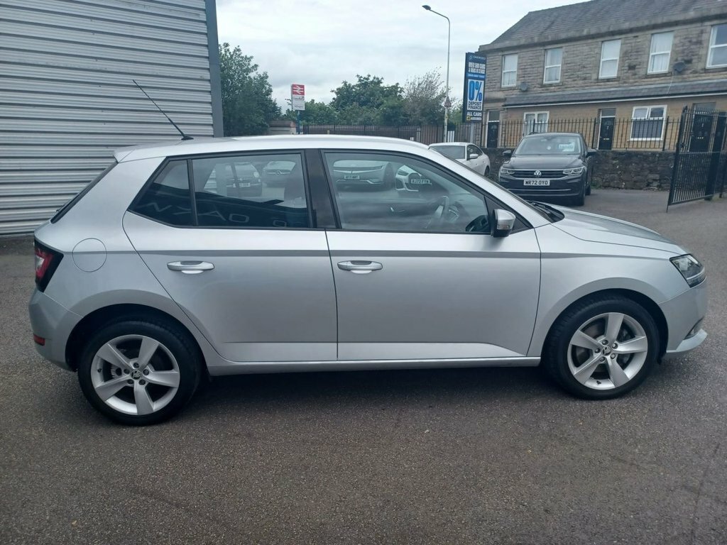 Skoda Fabia 1L Se L MJ68OCC Silver #5