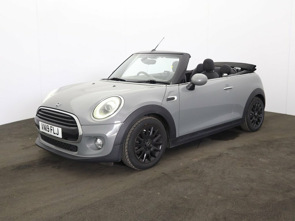 Mini Convertible 1.5L Cooper Classic VN19FLJ Grey #3
