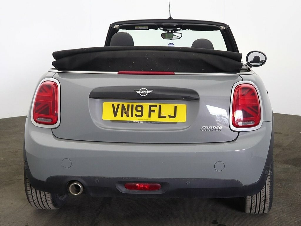 Mini Convertible 1.5L Cooper Classic VN19FLJ Grey #6
