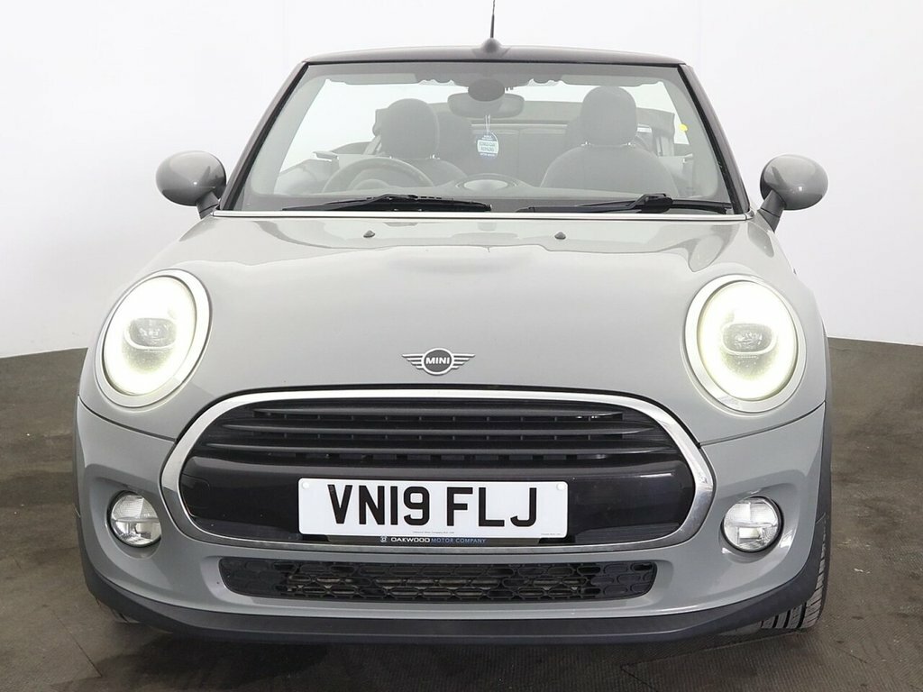 Mini Convertible 1.5L Cooper Classic VN19FLJ Grey #2