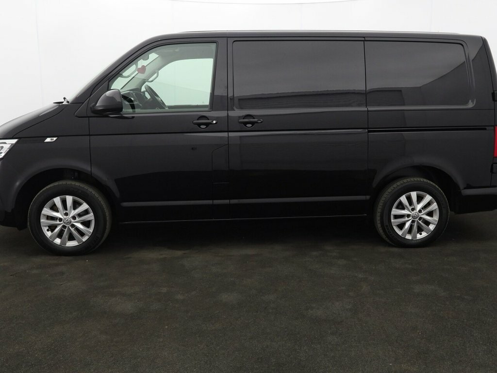 Volkswagen Transporter 2L Highline PK72GDU Black #4
