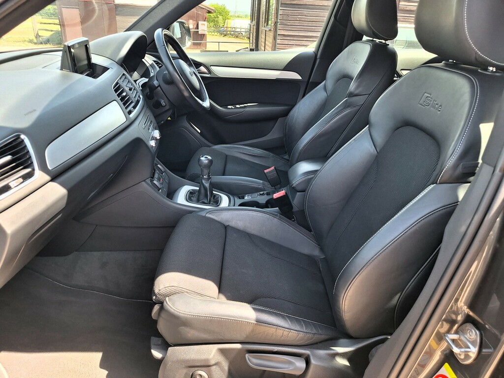 Audi Q3 Suv 1.4 Tfsi Cod S Line 201515 DA15XKJ Grey #5