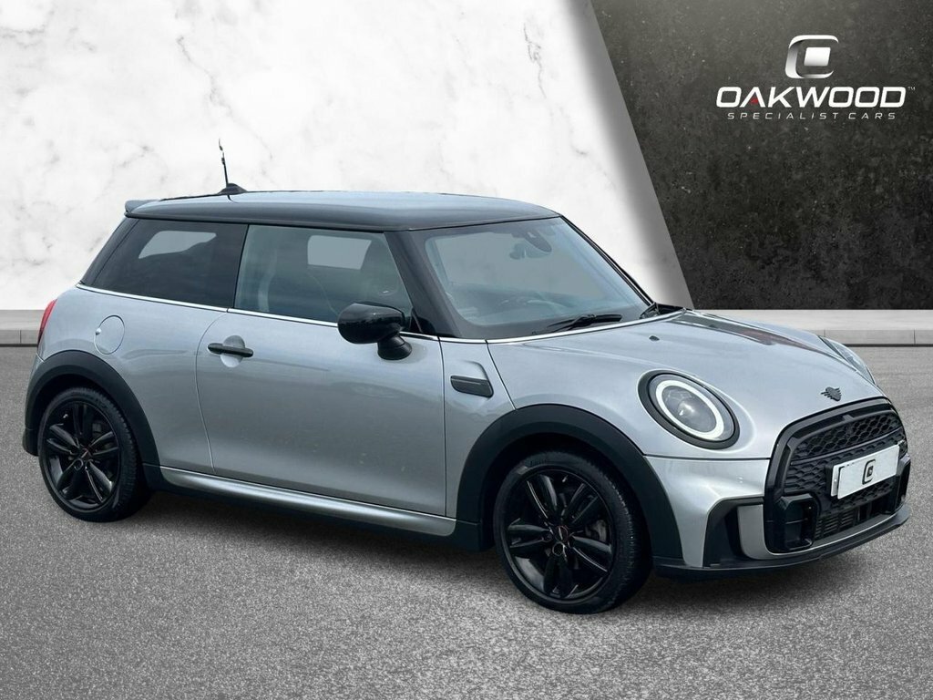 Mini Hatch 1.5L Cooper Sport Silver
