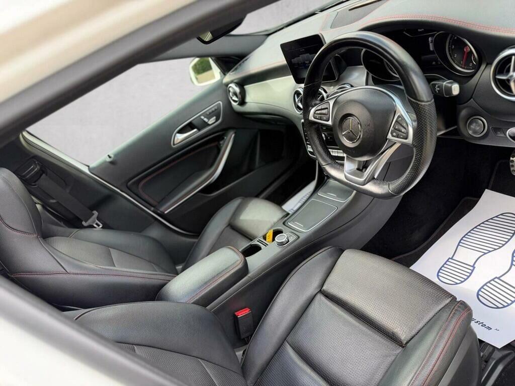 Mercedes-Benz GLA Class Suv 2.0 Gla250 Amg Line Premium Plus 7G-dct 4Mat White #4