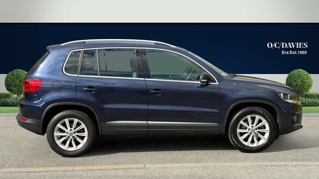 Volkswagen Tiguan 2.0 Tdi Bluemotion Tech Se Suv 4 WD13LZN Blue #2
