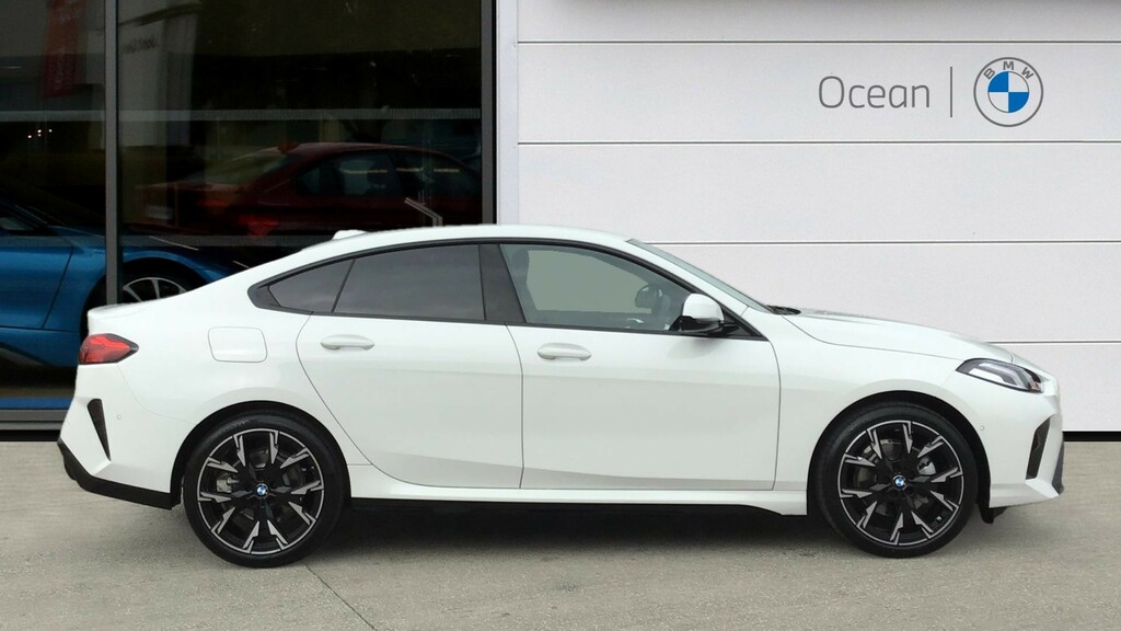 BMW 2 Series Coupe WK75EEW White #3