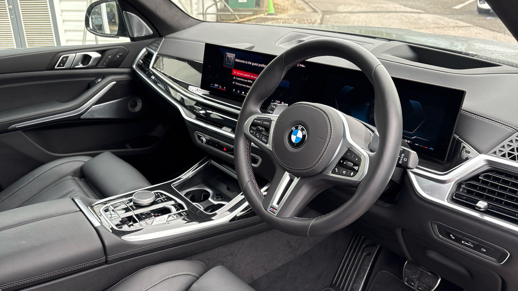 BMW X7 Suv Black #6
