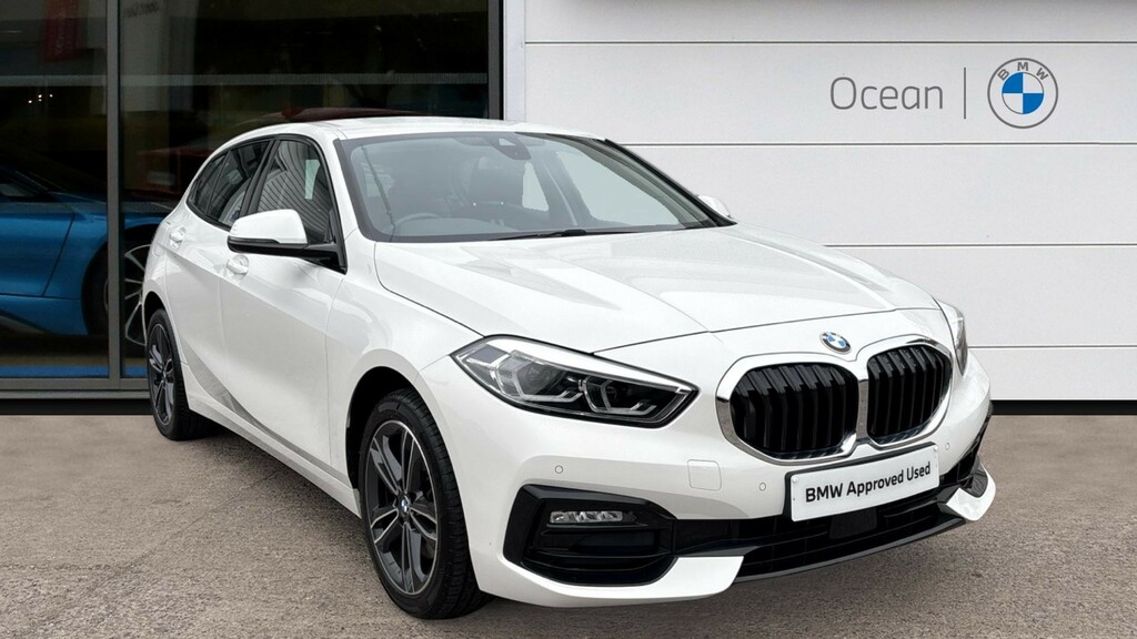BMW 1 Series Sports White