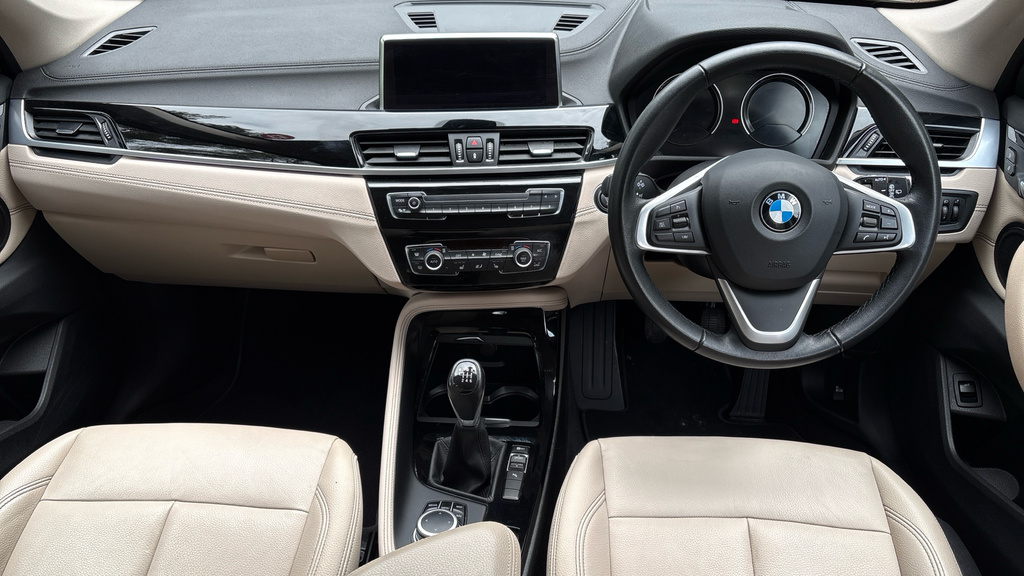 BMW X1 Suv NU21UDK Black #4