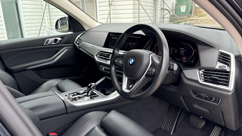 BMW X5 Suv WH72CWX Grey #6