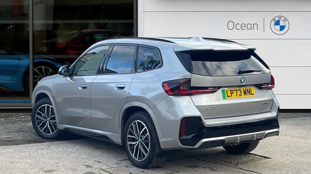 BMW iX1 Suv LP73WNL Silver #2