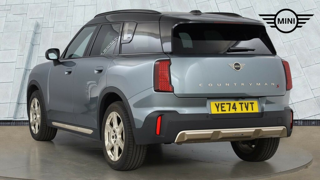 Mini Countryman Petrol YE74TVT Green #2