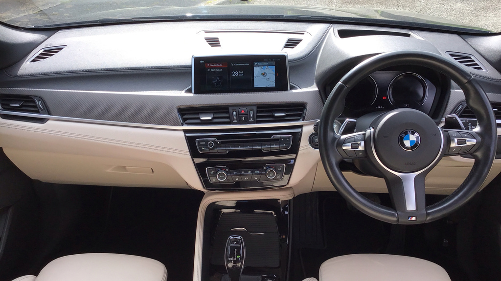 BMW X2 Suv YF19CGJ Black #4