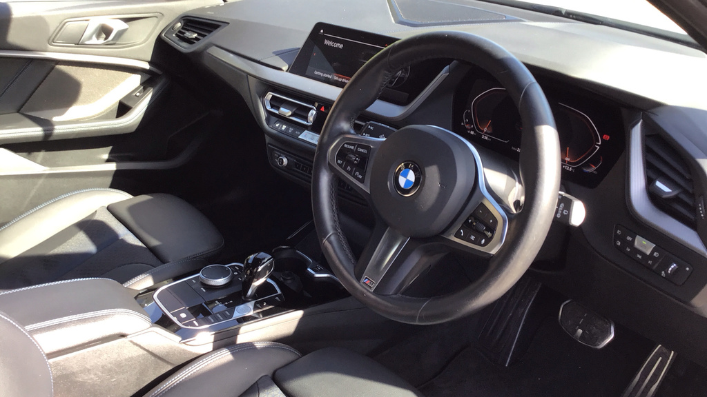 BMW 1 Series Sports WL24GRX White #6