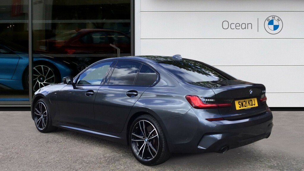 BMW 3 Series 330E M Sport SW21KDJ Grey #2