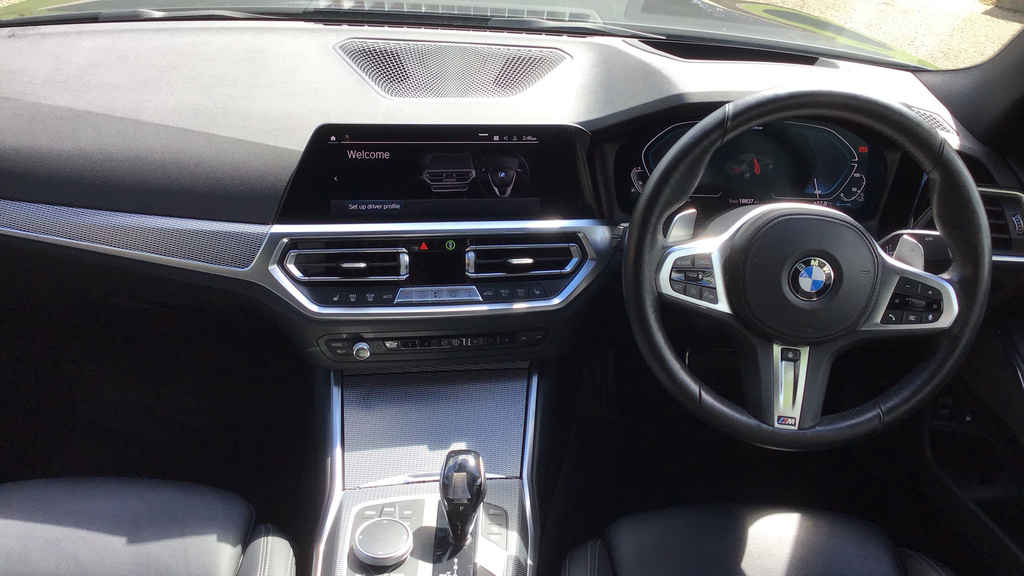 BMW 3 Series 330E M Sport SW21KDJ Grey #4