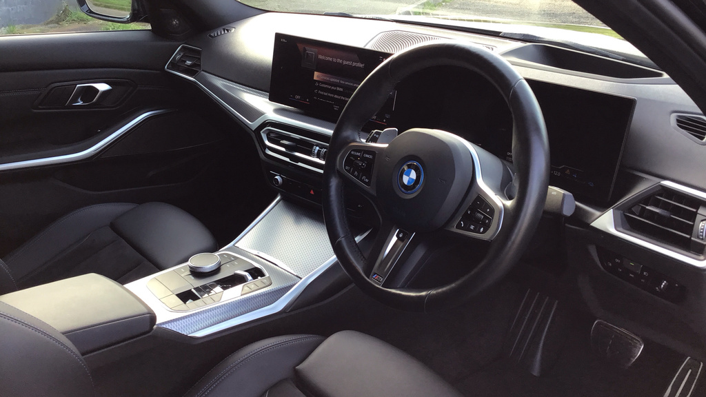 BMW 3 Series Saloon WA24TXC Black #6