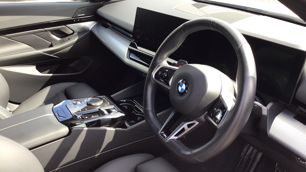 BMW 5 Series Saloon WL24AOG Grey #6