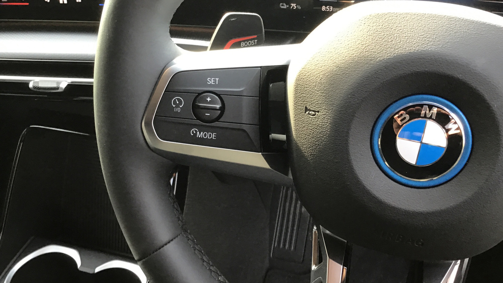 BMW iX2 Suv White #17