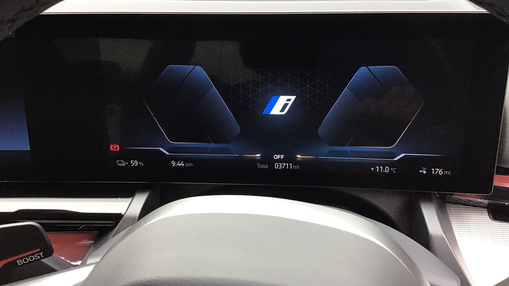BMW i5 Saloon Grey #9