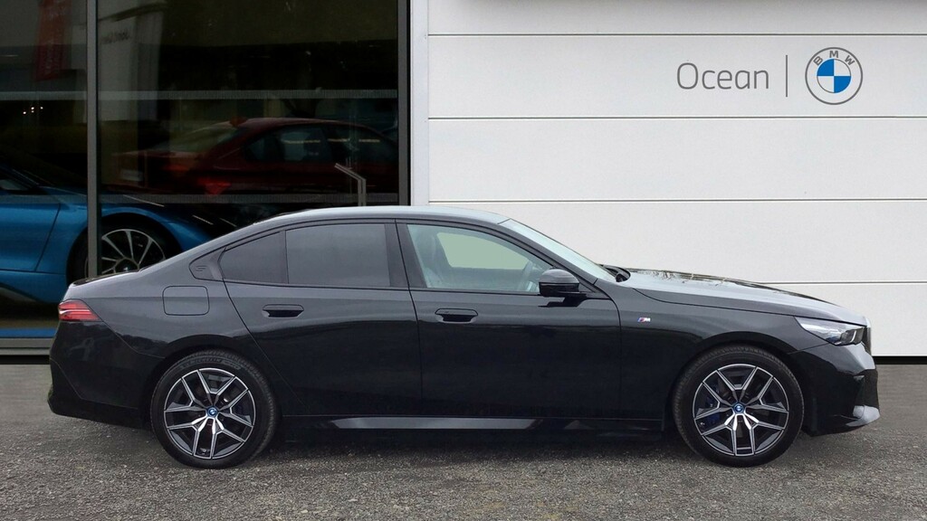BMW i5 Saloon Grey #3