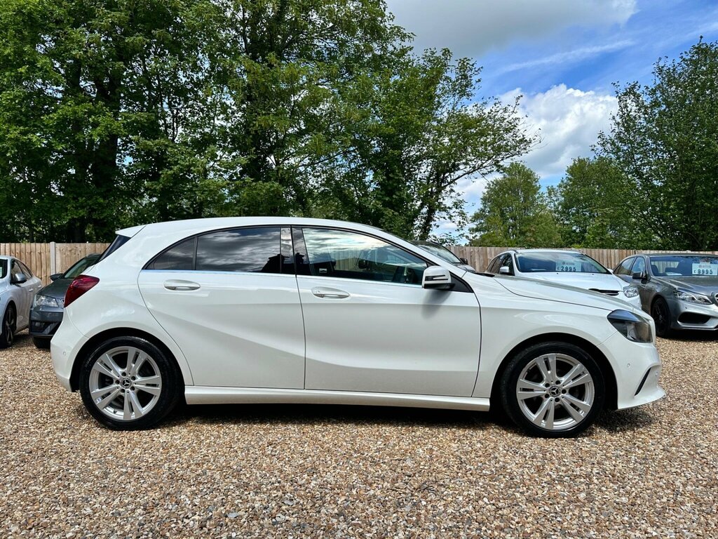 Mercedes-Benz A Class 1.5 A180d Sport Executive Euro 6 Ss LL67FYY White #3