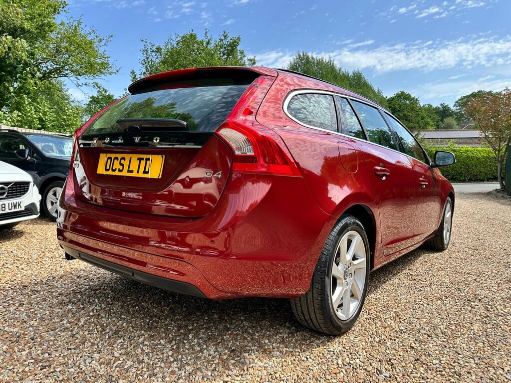 Volvo V60 2.0 D4 Se Geartronic Euro 5 Ss Red #4