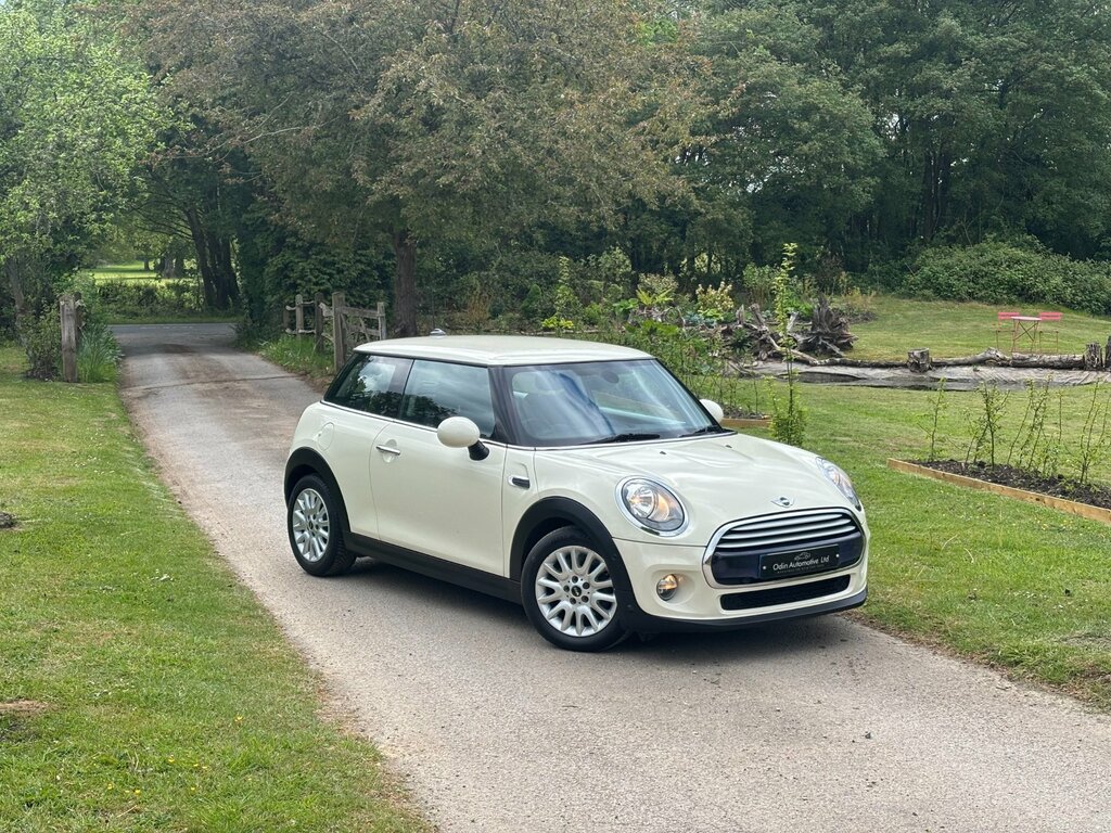 Mini Hatch 1.5 Cooper Hatchback Euro 6 Ss PF15XZA White #5