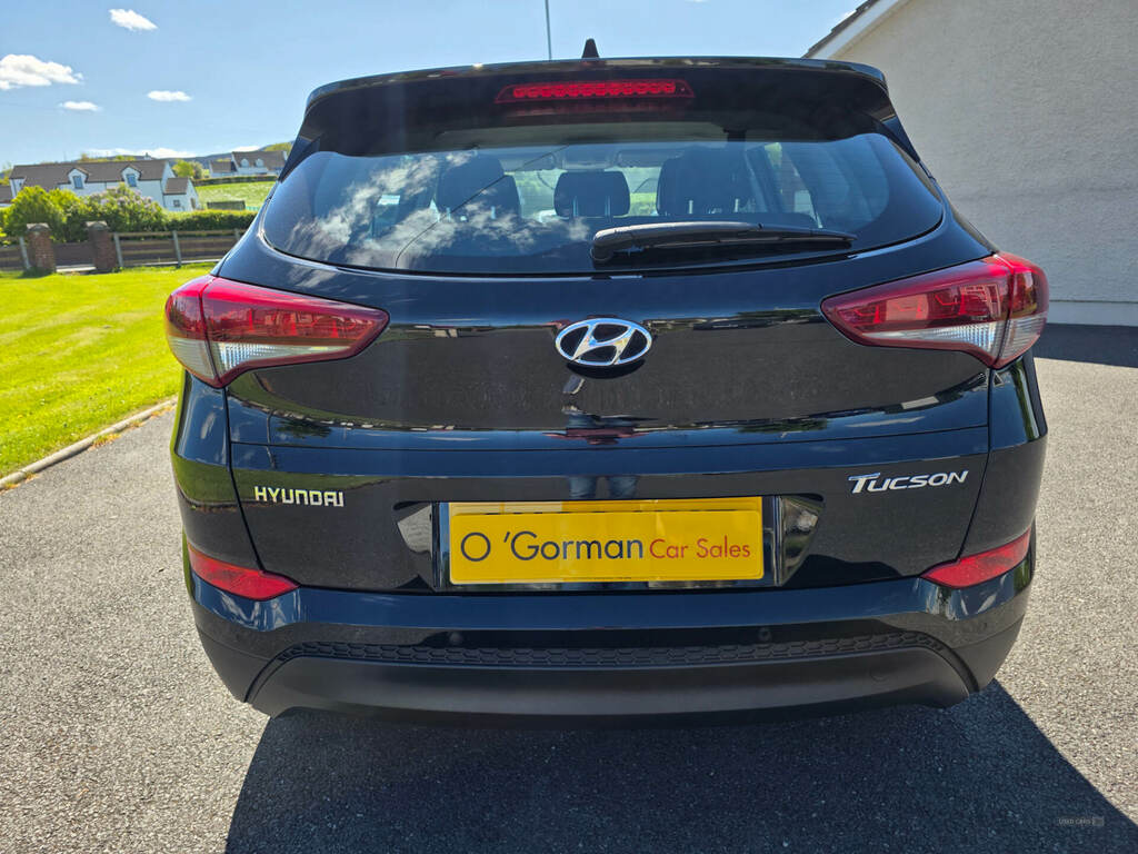 Hyundai Tucson 1.7 Crdi Blue Drive Se 2Wd SM66UKE Black #3