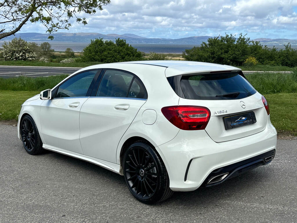 Mercedes-Benz A Class A180d Amg Line WG67FKO White #4