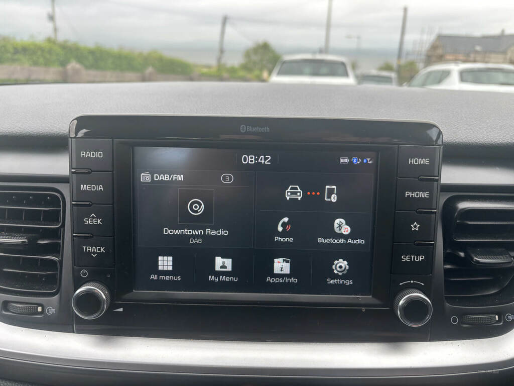 Kia Stonic 1.6 Crdi 2 LG18HHM White #6