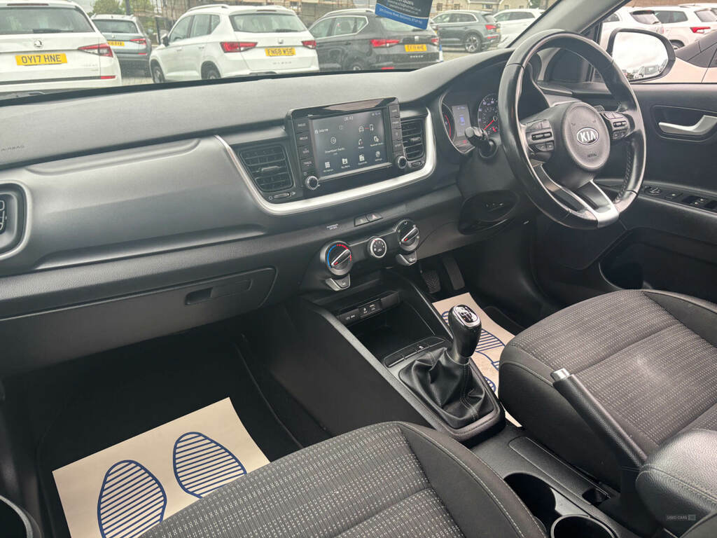 Kia Stonic 1.6 Crdi 2 LG18HHM White #5