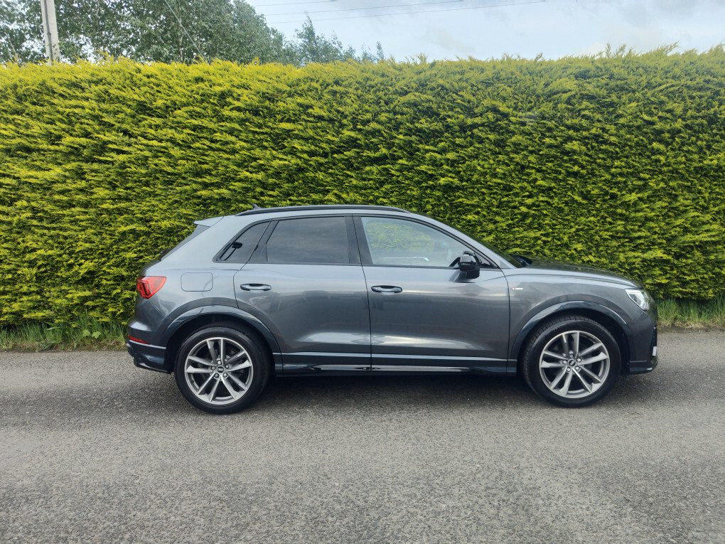 Audi Q3 S Line Black Edition 35 Tdi