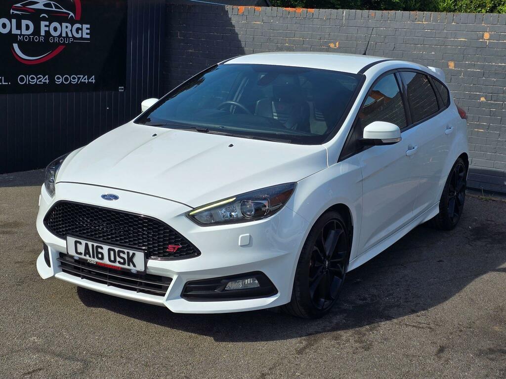 Ford Focus 2.0T Ecoboost St-3 Euro 6 Ss CA16OSK White #4