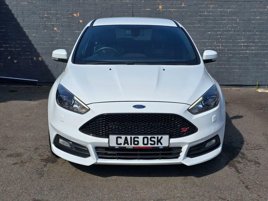 Ford Focus 2.0T Ecoboost St-3 Euro 6 Ss CA16OSK White #3
