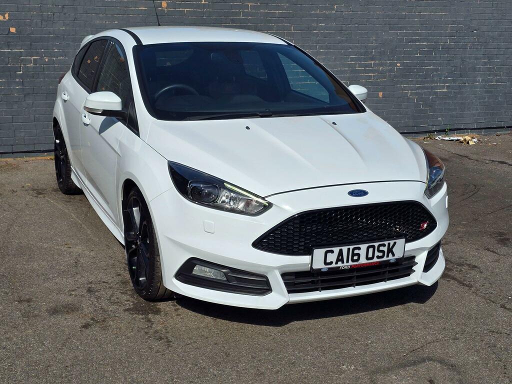 Ford Focus 2.0T Ecoboost St-3 Euro 6 Ss CA16OSK White #2