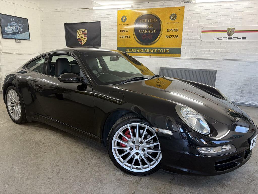 Porsche 911 3.8 997 Carrera 4S Black