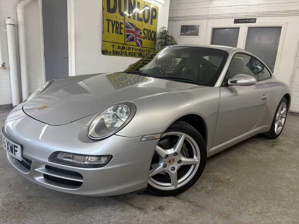 Porsche 911 3.6 Carrera 997 Coupe Silver #2