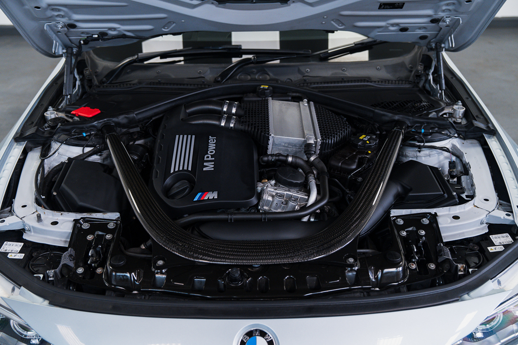 BMW M4 Petrol LM16BFZ Blue #3