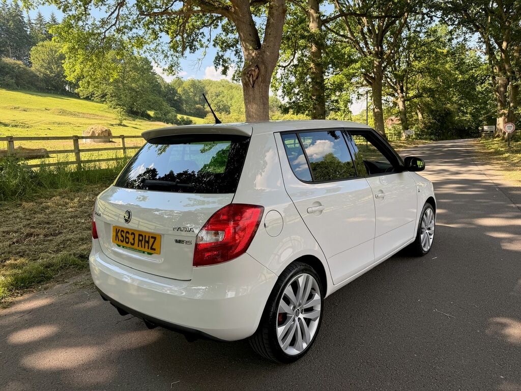 Skoda Fabia 1.4 Tsi Vrs S2000 Hatchback Dsg Euro 5 White #3
