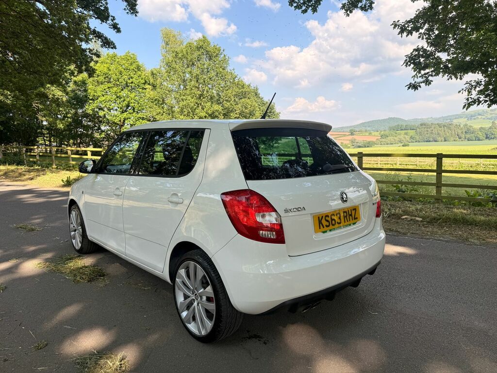 Skoda Fabia 1.4 Tsi Vrs S2000 Hatchback Dsg Euro 5 White #6